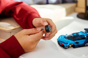 LEGO Speed Champions Bugatti Vision GT Hyper Sports Car για 9+ Ετών 284τμχ (77253)